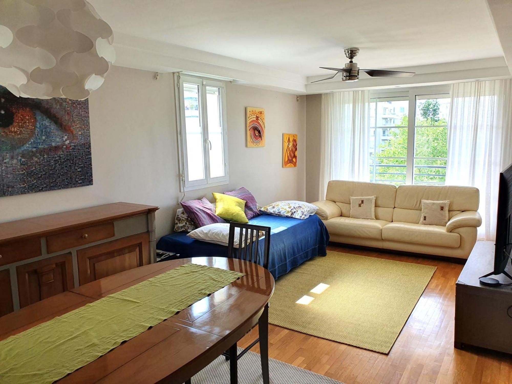 Appartement Residentiel Au Vert Et Au Frais Montigny-le-Bretonneux Extérieur photo
