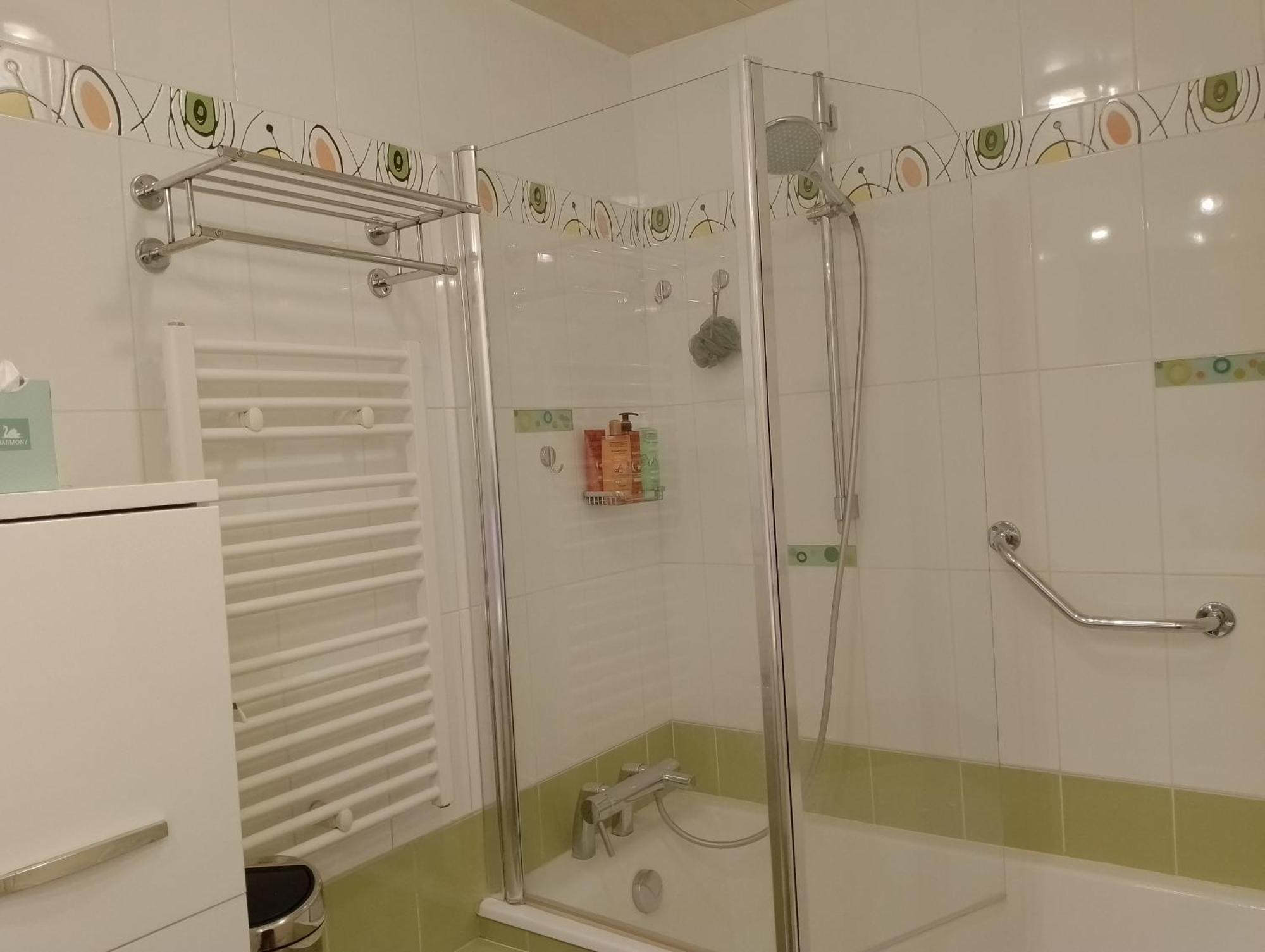 Appartement Residentiel Au Vert Et Au Frais Montigny-le-Bretonneux Extérieur photo